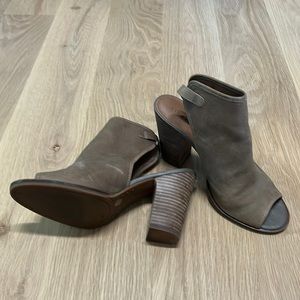 Lisza Slingback Bootie - Open Toe